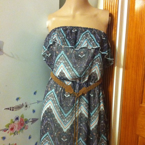 No Boundaries Maxi Dress Paisley pattern - Picture 2 of 9